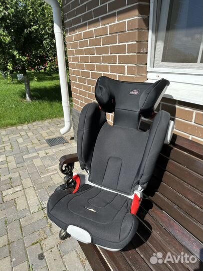Детское автокресло britax romer kidfix 15-36