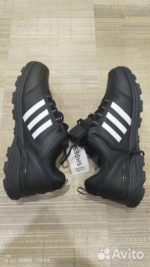 Adidas Terex абсолютно новые кроссовки