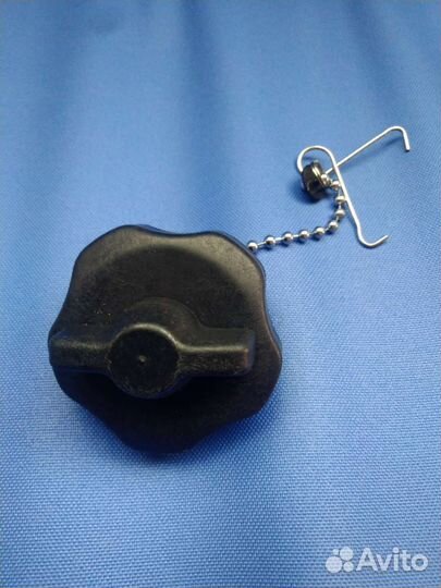 Крышка бензобака