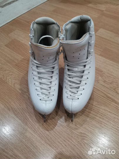 Коньки для фигурного катания edea 230