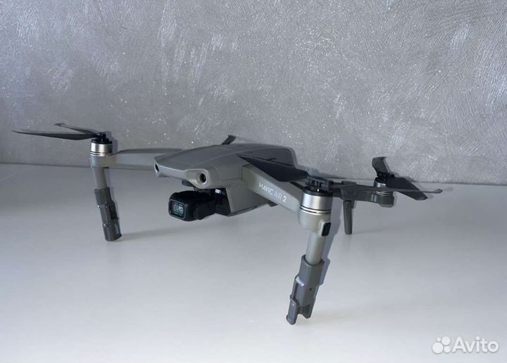 Квадрокоптер DJI Mavic Air 2 Fly more combo
