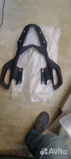 Крепление багажника на мотоцикл