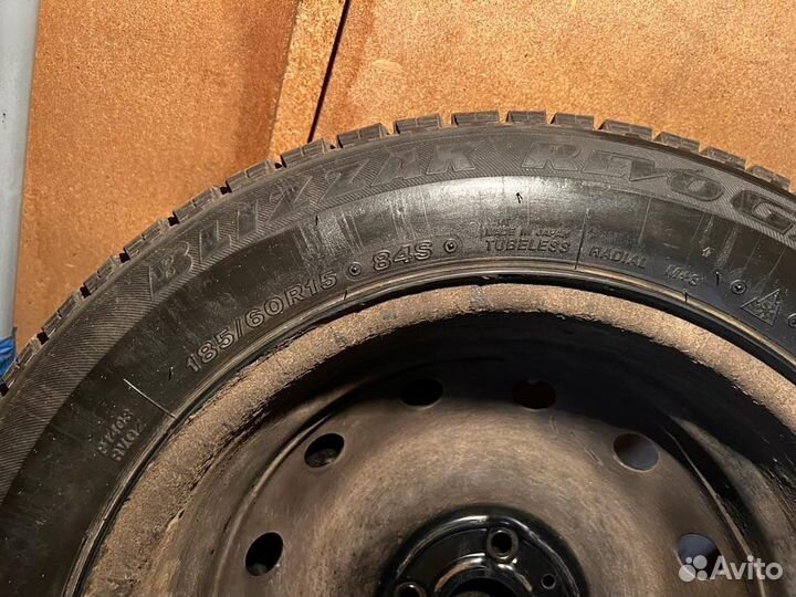 Bridgestone Blizzak Revo GZ 185/60 R15