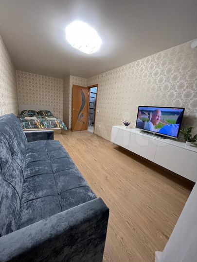 1-к. квартира, 33 м², 10/15 эт.