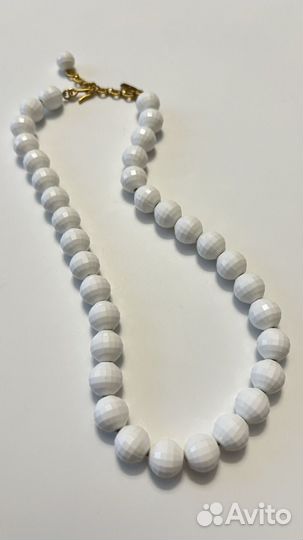 Бусы колье белые винтаж monet США