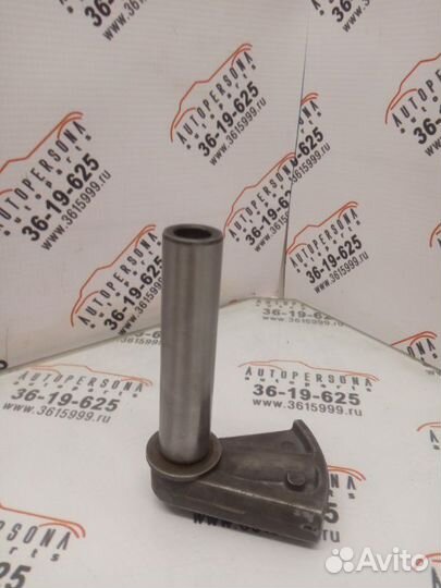 Ось шестерни заднего хода Skoda Fabia MK2 BTS