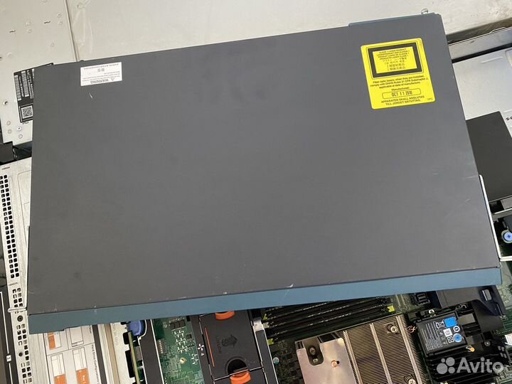 Коммутатор Cisco WS-C2960S-48TS-L