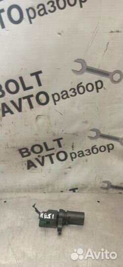 Датчик коленвала Nissan Elgrand NE51 VQ35DE 2005