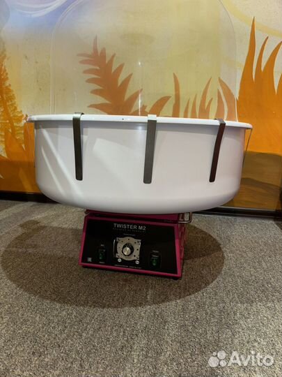 Аппарат сладкой ваты Twister M2