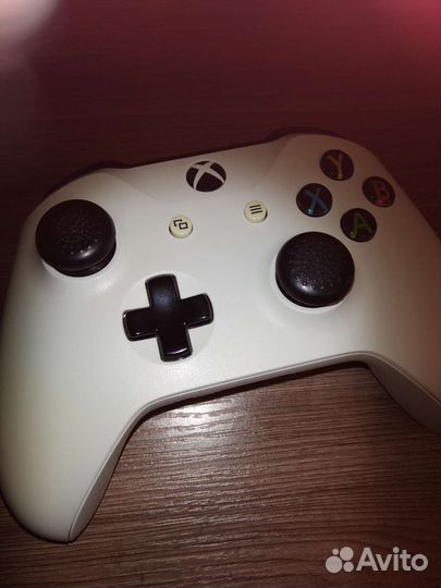 Джойстик xbox One