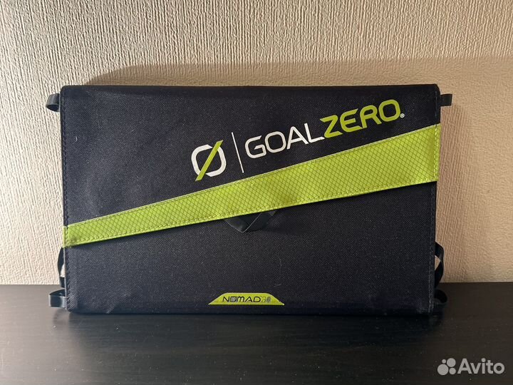 Солнечная панель Nomad