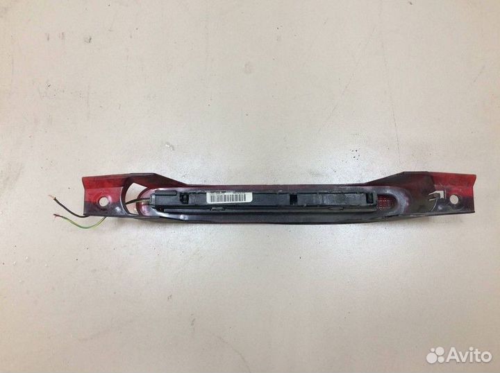 Дополнительный стоп сигнал Ford Focus