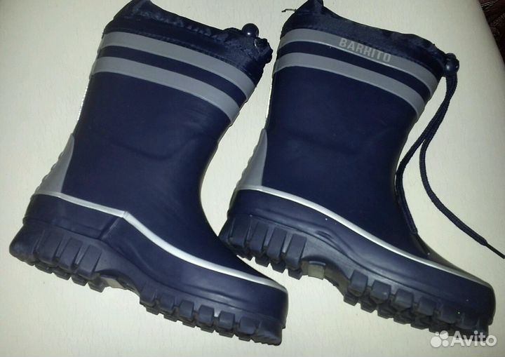 Резиновые ботинки новые. Размер 28