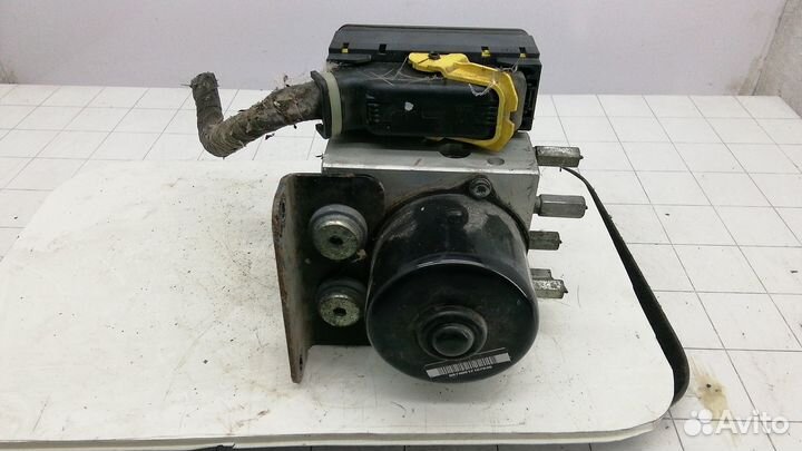 Блок ABS SsangYong Rodius 2007 4891021100