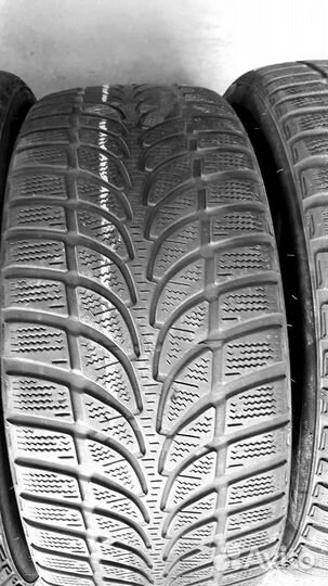 Bridgestone Blizzak LM-30 225/45 R18