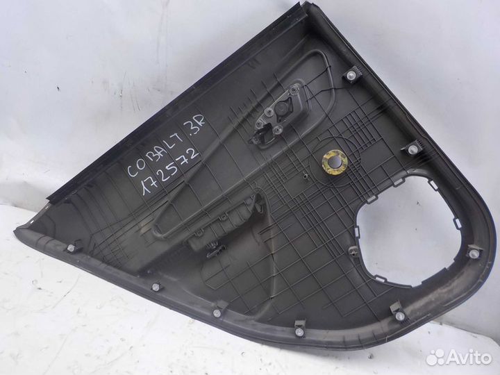 Обшивка двери задней правой Chevrolet Cobalt