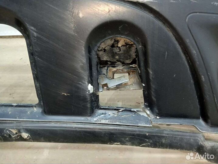 Передний бампер Mercedes Benz W163 ML 230