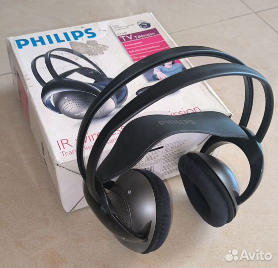 Беспроводные наушники philips SHC2000