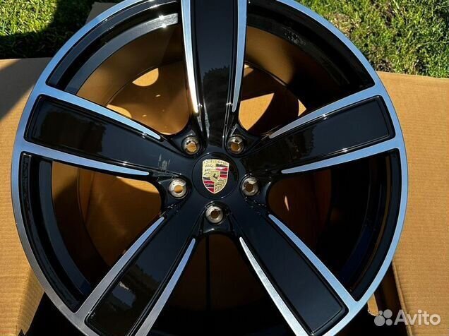 Литые диски R22 5x130 Porsche Cayenne New Coupe