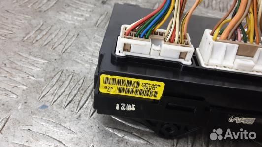 Блок управления hyundai genesis (85F02NC01)