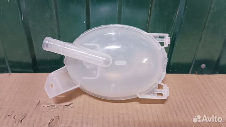 Бачок расширительный Рено Логан 2