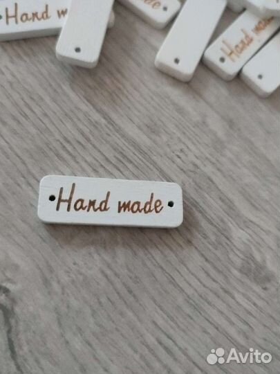 Деревянная нашивка