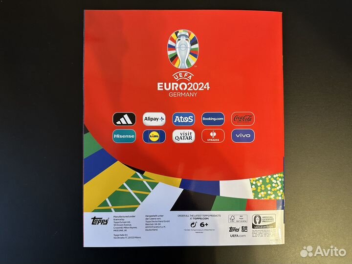 Журнал Topps Uefa Euro 2024 Швейцарская версия red