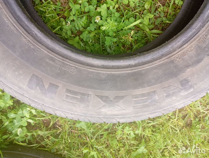 Nexen 215/65 r16