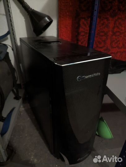 Full-Tower Корпус пк Thermaltake