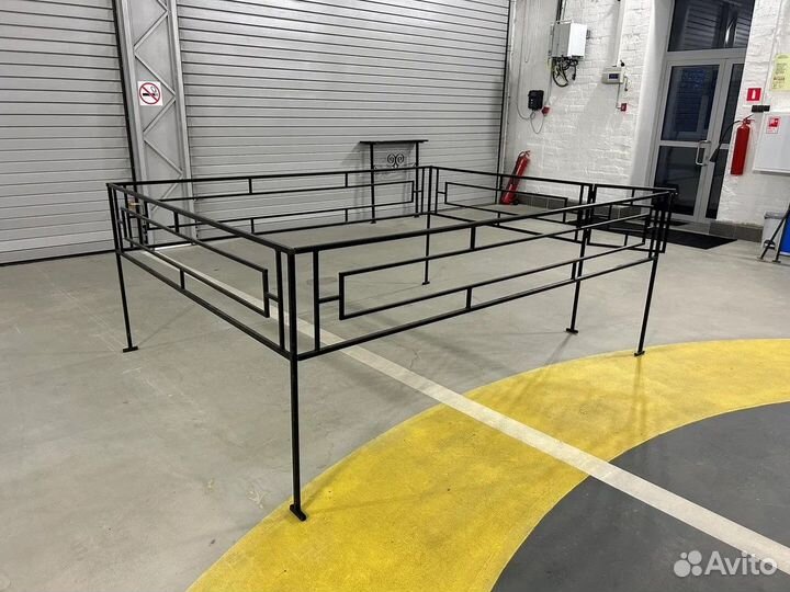 Оградки на кладбище