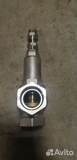 Клапан предохранительный новый Valtek