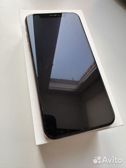 iPhone Xs, 256 ГБ