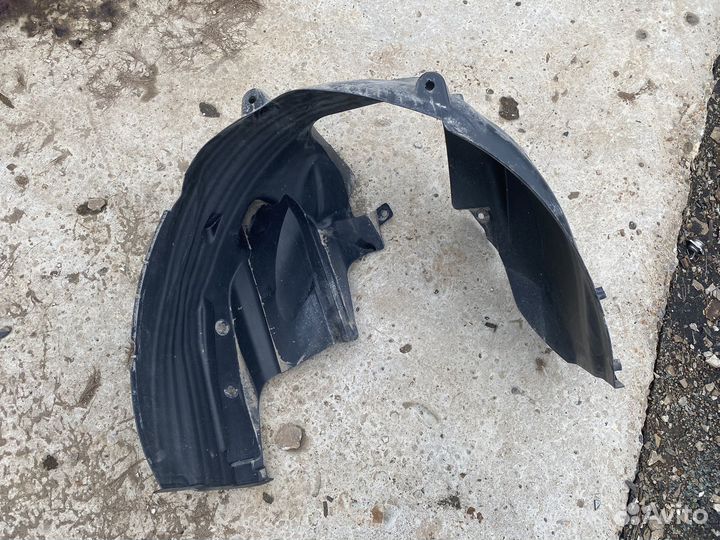 Подкрылок задний левый Renault Arkana