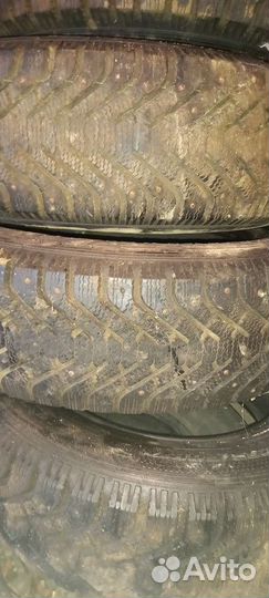 Goodyear UltraGrip 235/65 R17