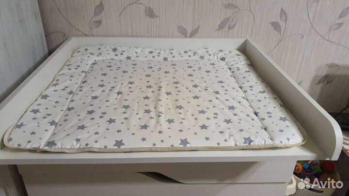 Пеленальная доска на комод