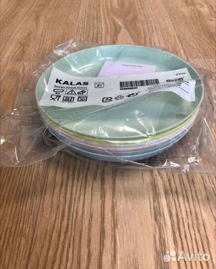 IKEA детская посуда /нагрудники/салфетки