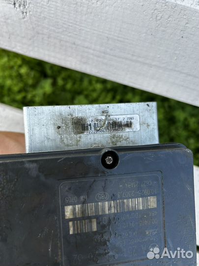 Блок ABS Mercedes Ml164