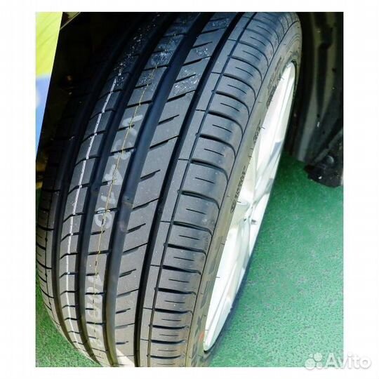 Roadstone N'Fera SU1 205/55 R16 91W