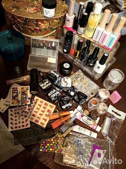 Сет, пакет для маникюра, гель лаки,база, стразы