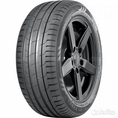 Nokian Tyres Hakka Black 2 SUV 235/65 R17 108V