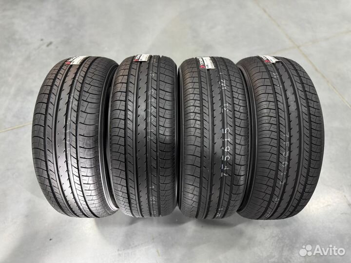 Yokohama BluEarth E70 215/55 R17 94V