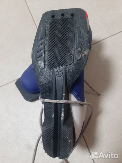 Лыжные ботинки
