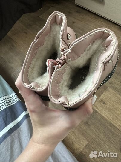 Ботинки для девочки 23р