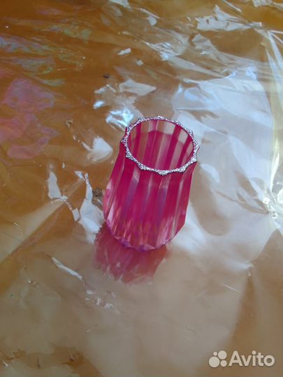 Миниатюрные вазочки