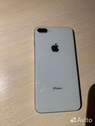 Телефон iPhone 8 plus