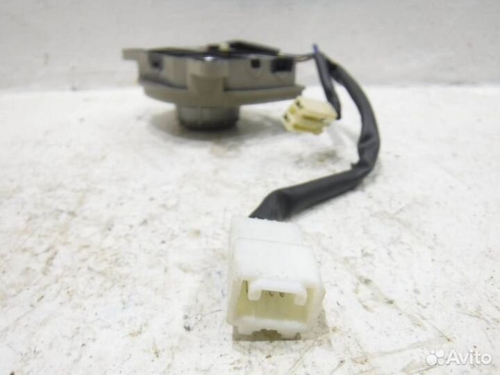 Кнопка Субару Legacy Outback 3 BP