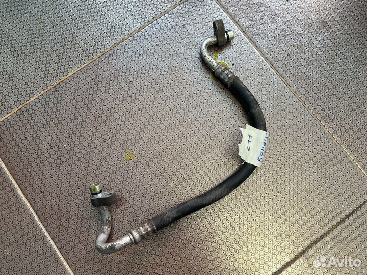 Трубка кондиционера короткая Nissan Tiida C11