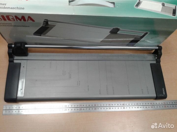 Резак для бумаги роликовый (до 43 см -длина реза)