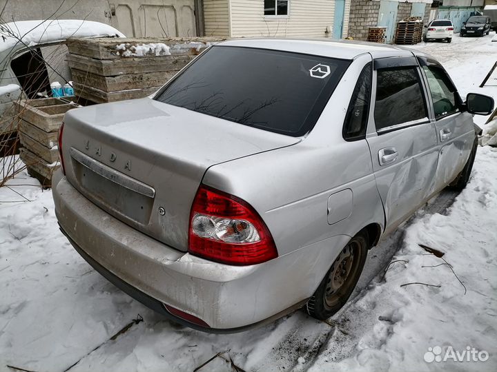 Ваз Приора 2170 по запчастям Снежная королева 690