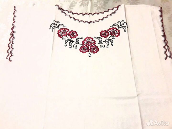 Отрезы льняной ткани на платье, блузу